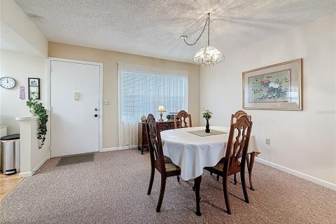 Condo in Dunedin, Florida, 1 bedroom  № 1622175 - photo 18