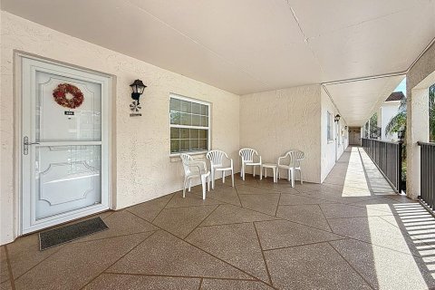 Condo in Dunedin, Florida, 1 bedroom  № 1622175 - photo 1