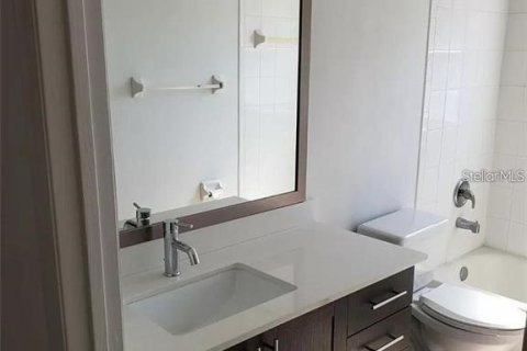 Villa ou maison à louer à Orlando, Floride: 3 chambres, 144.83 m2 № 1915380 - photo 8