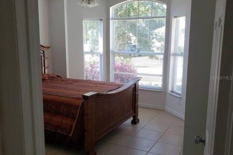 Villa ou maison à louer à Orlando, Floride: 3 chambres, 144.83 m2 № 1915380 - photo 3