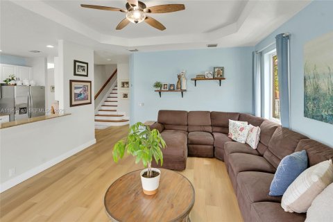 Купить виллу или дом в Мирамар, Флорида 5 спален, 268.86м2, № 2009711 - фото 9