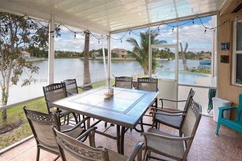 Купить виллу или дом в Мирамар, Флорида 5 спален, 268.86м2, № 2009711 - фото 30