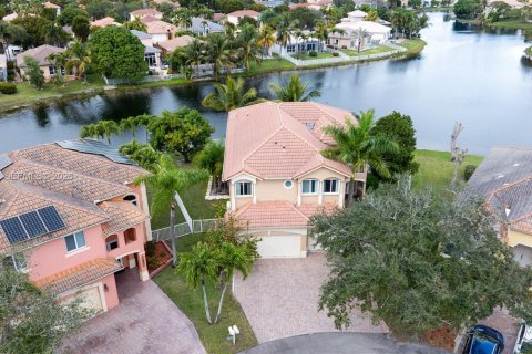 Купить виллу или дом в Мирамар, Флорида 5 спален, 268.86м2, № 2009711 - фото 4