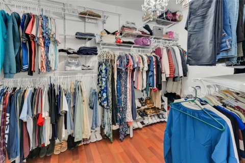 Купить виллу или дом в Мирамар, Флорида 5 спален, 268.86м2, № 2009711 - фото 22