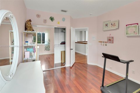 Купить виллу или дом в Мирамар, Флорида 5 спален, 268.86м2, № 2009711 - фото 24