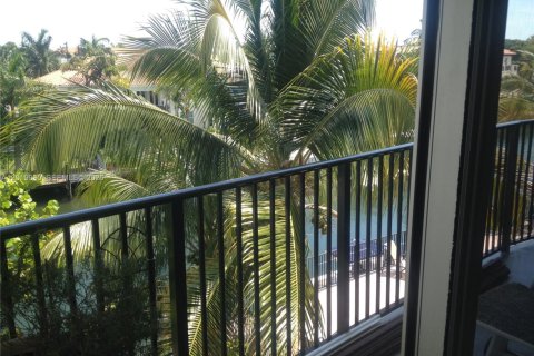 Condo à Coral Gables, Floride, 2 chambres  № 2155105