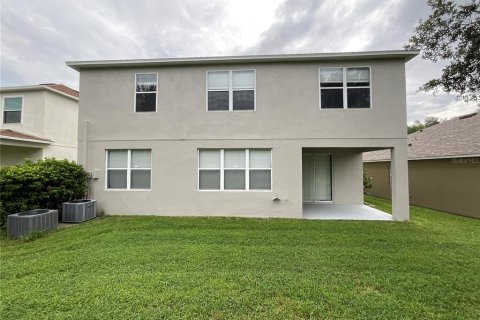 House in Tampa, Florida 5 bedrooms, 333.24 sq.m. № 1915923 - photo 17