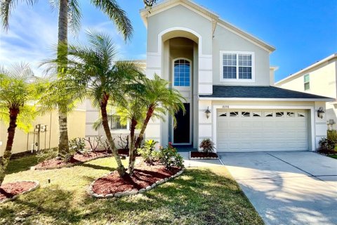 House in Tampa, Florida 5 bedrooms, 333.24 sq.m. № 1915923 - photo 1