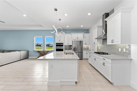 House in Palmetto, Florida 3 bedrooms, 181.81 sq.m. № 2396194 - photo 20
