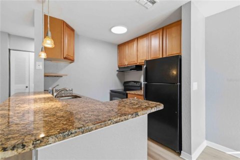 Copropriété à vendre à Sarasota, Floride: 2 chambres, 113.71 m2 № 2157282 - photo 13