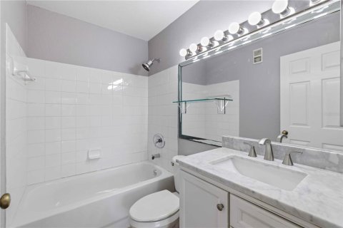 Copropriété à vendre à Sarasota, Floride: 2 chambres, 113.71 m2 № 2157282 - photo 27