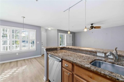 Copropriété à vendre à Sarasota, Floride: 2 chambres, 113.71 m2 № 2157282 - photo 15