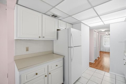Купить кондоминиум в Сент-Питерсберг, Флорида 5 комнат, 85.47м2, № 2094539 - фото 9