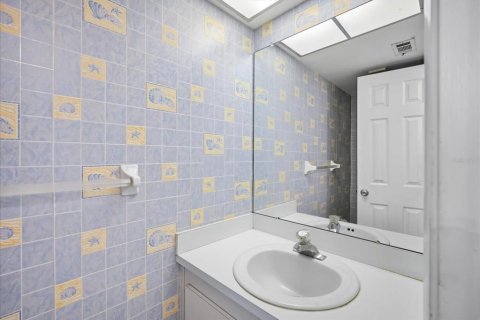Купить кондоминиум в Сент-Питерсберг, Флорида 5 комнат, 85.47м2, № 2094539 - фото 6