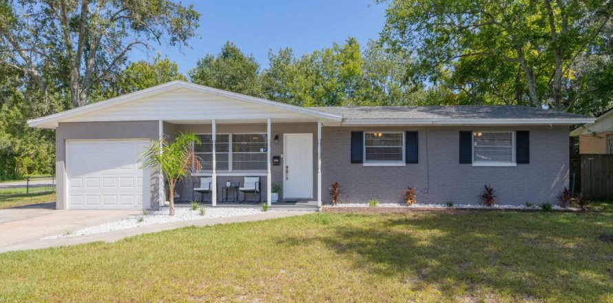 Villa ou maison à Jacksonville, Floride 4 chambres, 156.35 m2 № 773423