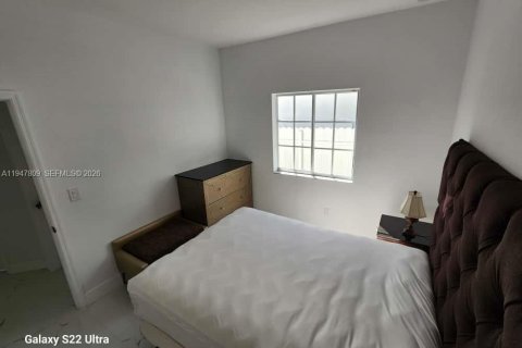 Villa ou maison à vendre à Miami, Floride: 3 chambres, 138.05 m2 № 2005045 - photo 17