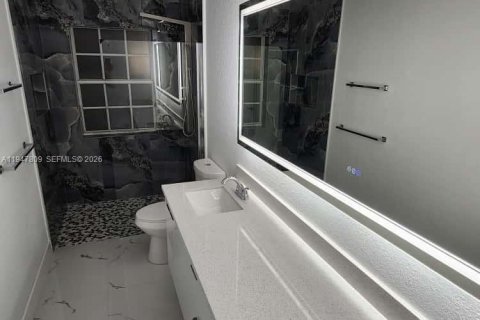 Villa ou maison à vendre à Miami, Floride: 3 chambres, 138.05 m2 № 2005045 - photo 29