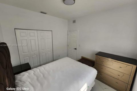Villa ou maison à vendre à Miami, Floride: 3 chambres, 138.05 m2 № 2005045 - photo 21