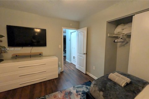 Adosado en venta en Miami Gardens, Florida, 2 dormitorios, 81.1 m2 № 2088409 - foto 21