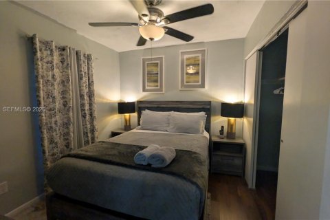 Adosado en venta en Miami Gardens, Florida, 2 dormitorios, 81.1 m2 № 2088409 - foto 8