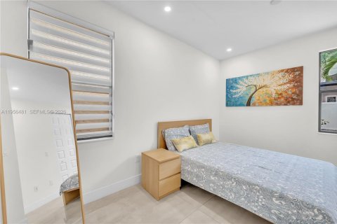 Casa en alquiler en Doral, Florida, 4 dormitorios, 351.26 m2 № 2011171 - foto 10