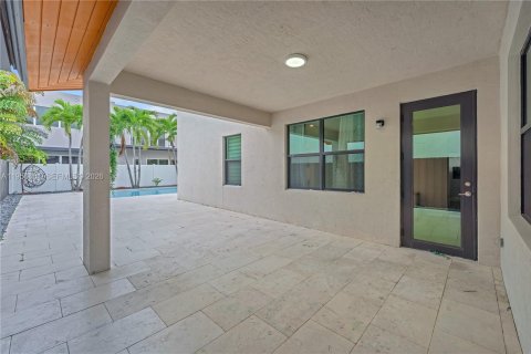 Casa en alquiler en Doral, Florida, 4 dormitorios, 351.26 m2 № 2011171 - foto 22