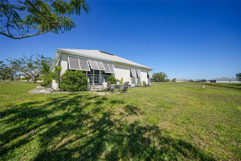House in Punta Gorda, Florida 3 bedrooms, 208.57 sq.m. № 1574496 - photo 27
