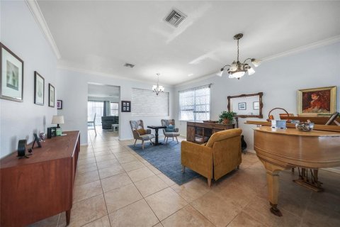 House in Punta Gorda, Florida 3 bedrooms, 208.57 sq.m. № 1574496 - photo 15
