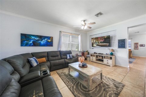 House in Punta Gorda, Florida 3 bedrooms, 208.57 sq.m. № 1574496 - photo 8