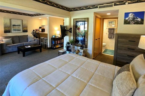 Apartment in Palm Harbor, Florida 1 bedroom, 49.24 sq.m. № 2096958 - photo 8