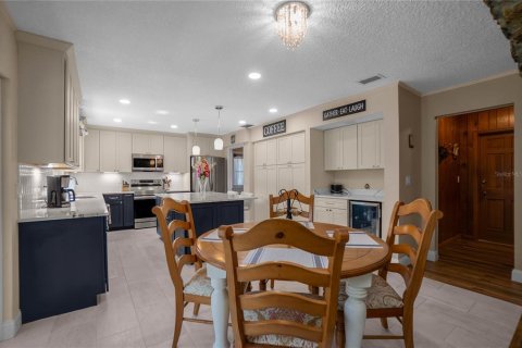 House in Hernando, Florida 3 bedrooms, 222.97 sq.m. № 2298450 - photo 19