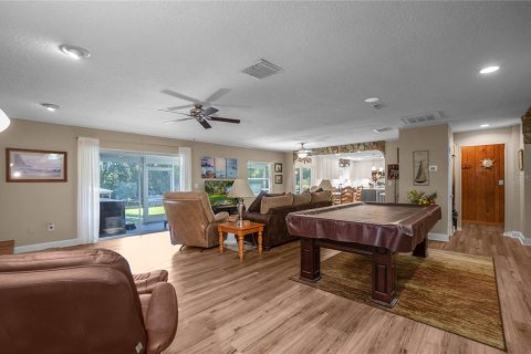 House in Hernando, Florida 3 bedrooms, 222.97 sq.m. № 2298450 - photo 12