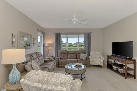 House in North Port, Florida 2 bedrooms, 134.52 sq.m. № 1855956 - photo 13
