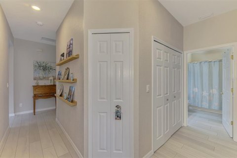 House in North Port, Florida 2 bedrooms, 134.52 sq.m. № 1855956 - photo 23