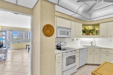 Condominio en venta en Fort Lauderdale, Florida, 2 dormitorios, 104.05 m2 № 2273917 - foto 15