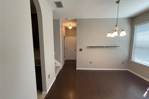 Copropriété à louer à Tampa, Floride: 3 chambres, 164.99 m2 № 2410119 - photo 5