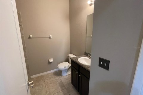 Copropriété à louer à Tampa, Floride: 3 chambres, 164.99 m2 № 2410119 - photo 12