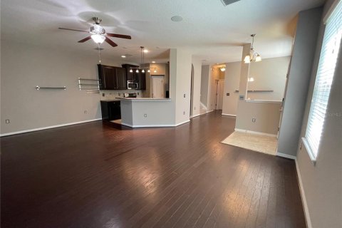 Copropriété à louer à Tampa, Floride: 3 chambres, 164.99 m2 № 2410119 - photo 4