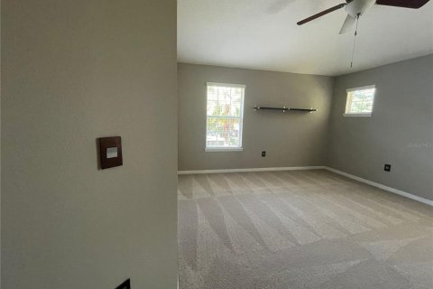 Copropriété à louer à Tampa, Floride: 3 chambres, 164.99 m2 № 2410119 - photo 17