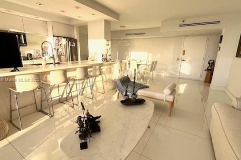 Condominio en venta en Aventura, Florida, 2 dormitorios, 148.64 m2 № 1488026 - foto 4