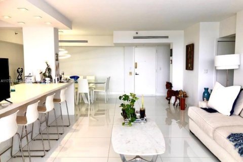 Condominio en venta en Aventura, Florida, 2 dormitorios, 148.64 m2 № 1488026 - foto 16