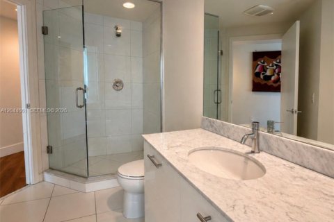 Condo in Miami, Florida, 2 bedrooms  № 2168071 - photo 7