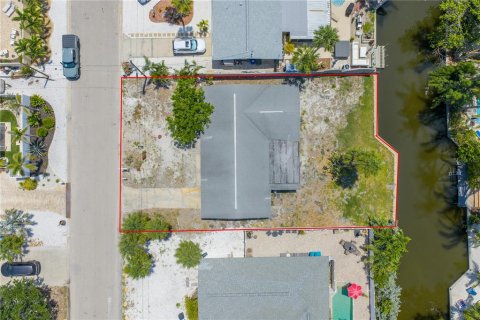 Casa en venta en Sarasota, Florida, 3 dormitorios, 146.97 m2 № 1765934 - foto 2