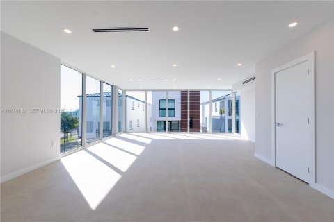 Casa en venta en Key Largo, Florida, 4 dormitorios № 2058866 - foto 29