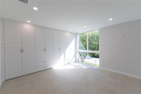 Casa en venta en Key Largo, Florida, 4 dormitorios № 2058866 - foto 11