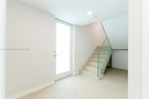 Casa en venta en Key Largo, Florida, 4 dormitorios № 2058866 - foto 25