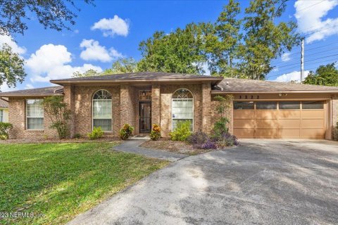 Villa ou maison à vendre à Jacksonville, Floride: 3 chambres, 182.74 m2 № 802286 - photo 1