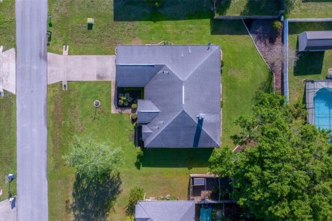 House in Ocala, Florida 3 bedrooms, 173.17 sq.m. № 1637276 - photo 30