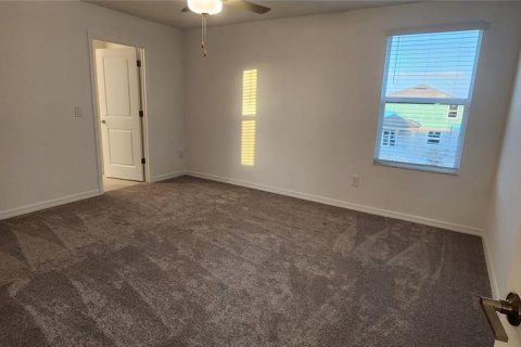 Villa ou maison à louer à Zephyrhills, Floride: 4 chambres, 173.73 m2 № 2092360 - photo 19