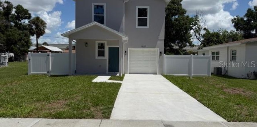 Casa en Tampa, Florida 3 dormitorios, 146.79 m2 № 1833316